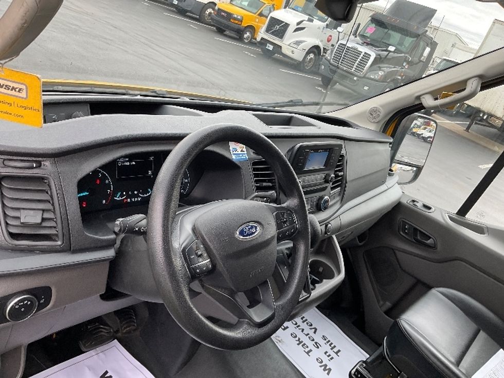 Cargo Van (Panel Van)-Light and Medium Duty Trucks-Ford-2021-Transit 250-Lancaster-PA-77,053\n\t\tmiles-$ 31,750 - Image 17