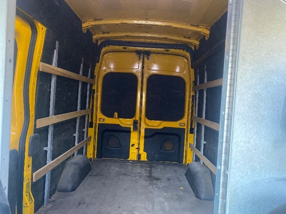 Cargo Van (Panel Van)-Light and Medium Duty Trucks-Ford-2021-Transit 250-Lansing-MI-77,011\n\t\tmiles-$ 31,250 - Image 25