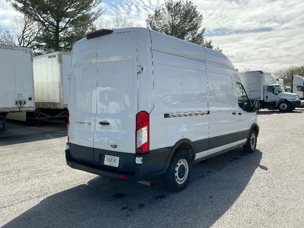 Cargo Van (Panel Van)-Light and Medium Duty Trucks-Ford-2021-Transit 250-Lexington-KY-122,734\n\t\tmiles-$ 29,500 - Image 10