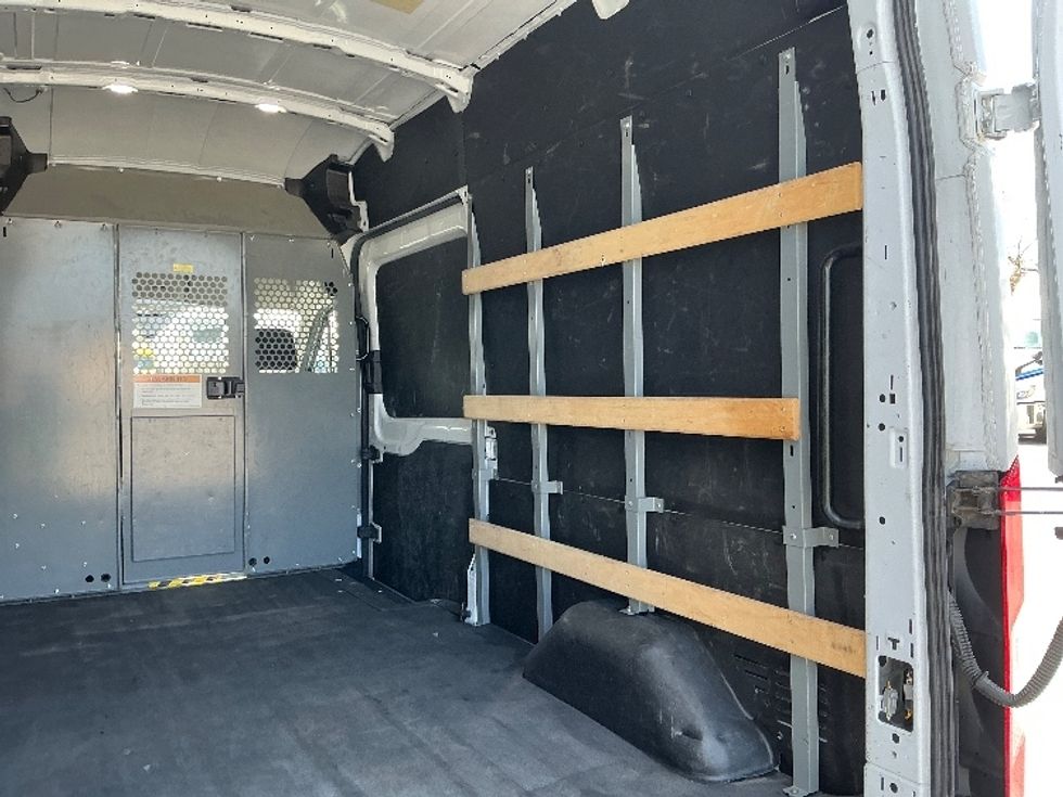 Cargo Van (Panel Van)-Light and Medium Duty Trucks-Ford-2021-Transit 250-Lexington-KY-122,734\n\t\tmiles-$ 29,500 - Image 9