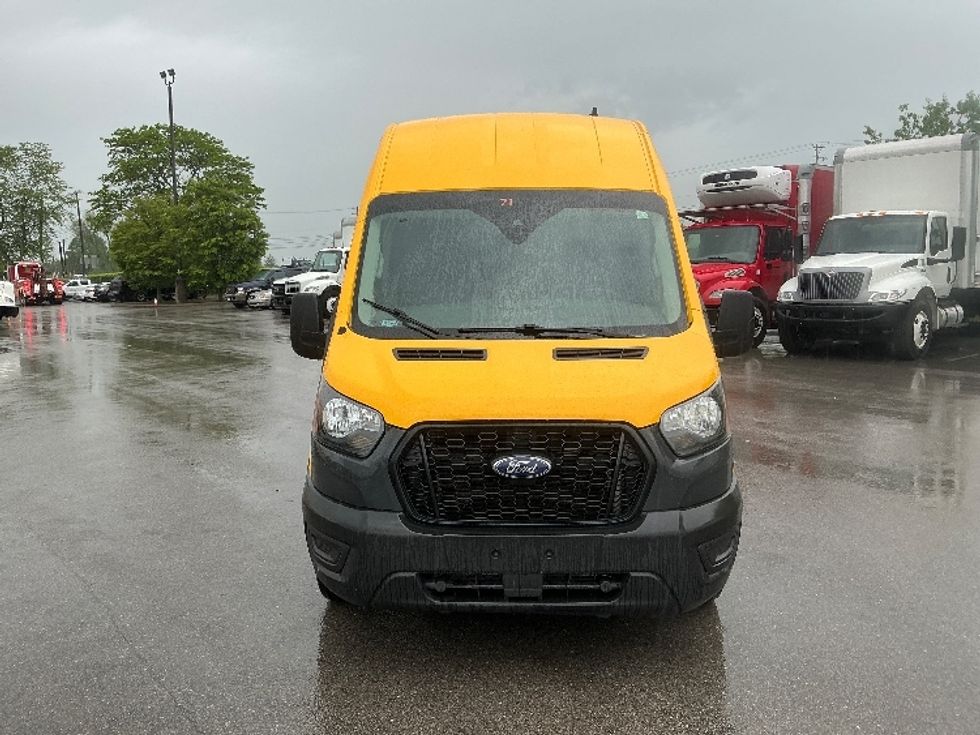 Cargo Van (Panel Van)-Light and Medium Duty Trucks-Ford-2021-Transit 250-Lexington-KY-87,588\n\t\tmiles-$ 29,000 - Image 2