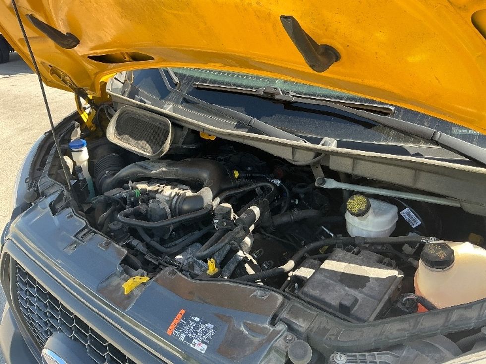 Cargo Van (Panel Van)-Light and Medium Duty Trucks-Ford-2021-Transit 250-Lexington-KY-87,588\n\t\tmiles-$ 29,000 - Image 24