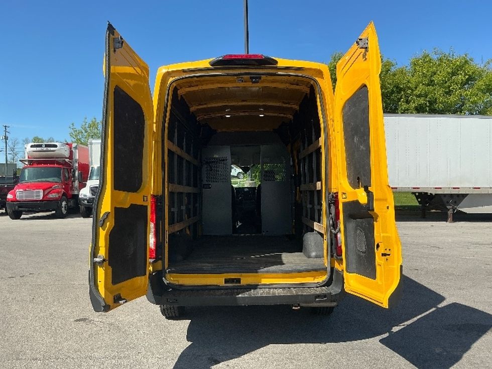 Cargo Van (Panel Van)-Light and Medium Duty Trucks-Ford-2021-Transit 250-Lexington-KY-87,588\n\t\tmiles-$ 29,000 - Image 9