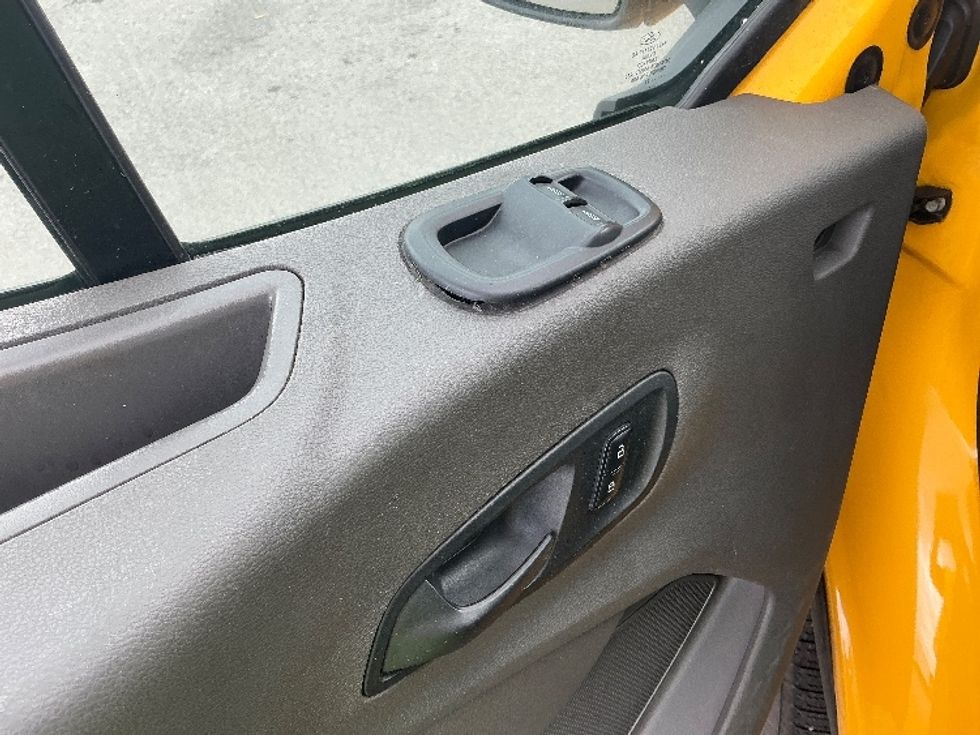 Cargo Van (Panel Van)-Light and Medium Duty Trucks-Ford-2021-Transit 250-Lexington-KY-95,487\n\t\tmiles-$ 28,500 - Image 21