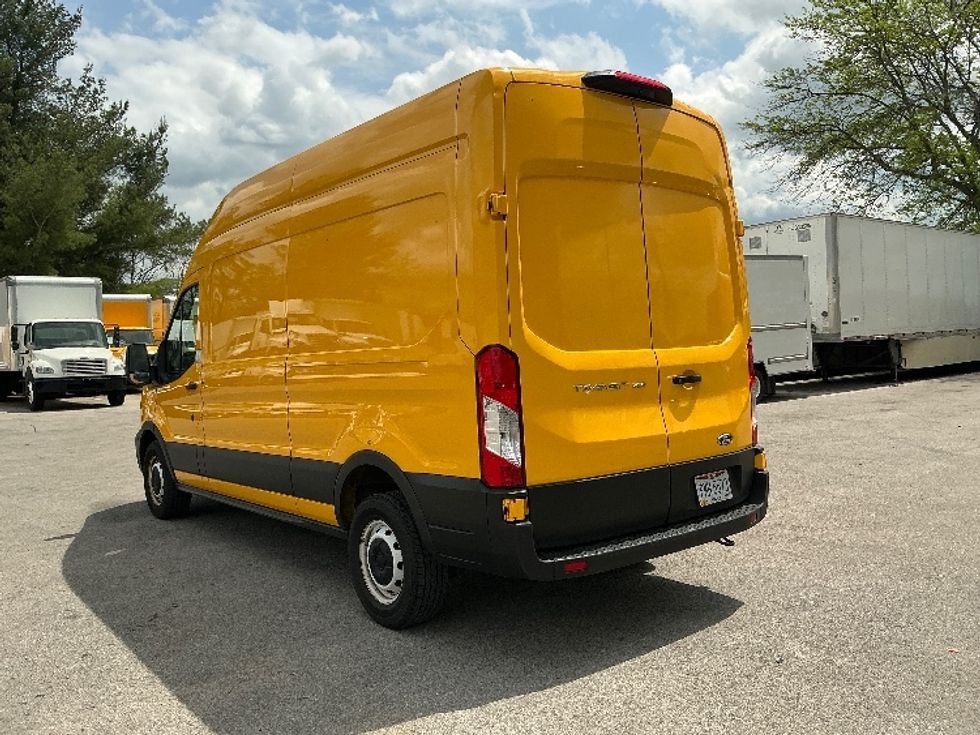 Cargo Van (Panel Van)-Light and Medium Duty Trucks-Ford-2021-Transit 250-Lexington-KY-95,487\n\t\tmiles-$ 28,500 - Image 8