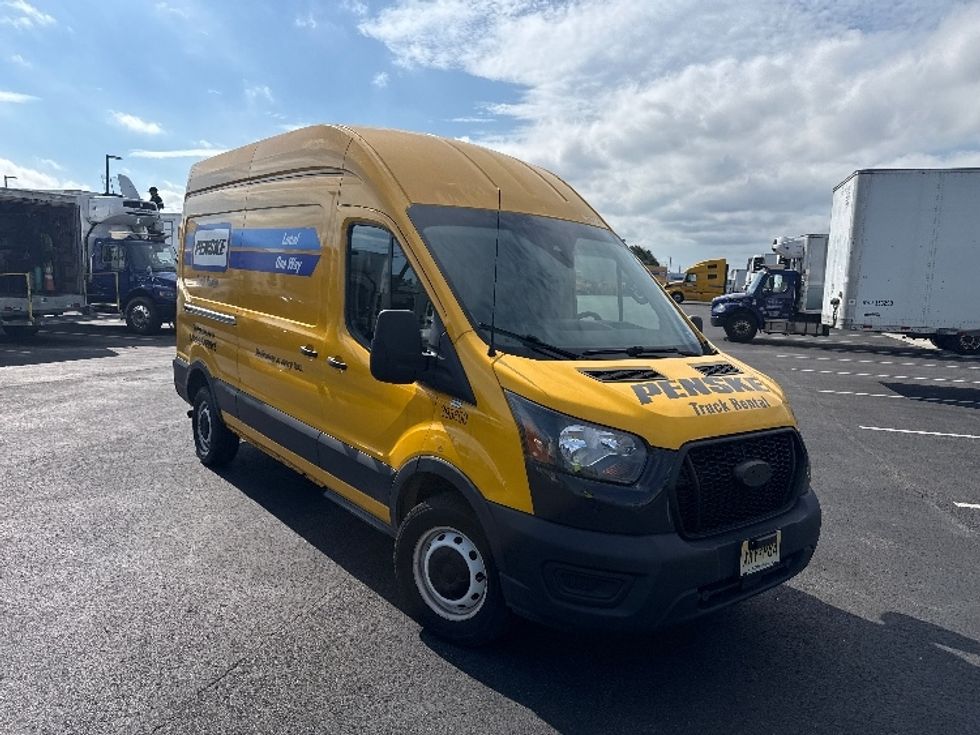 Cargo Van (Panel Van)-Light and Medium Duty Trucks-Ford-2021-Transit 250-Linden-NJ-101,634\n\t\tmiles-$ 29,000 - Image 1