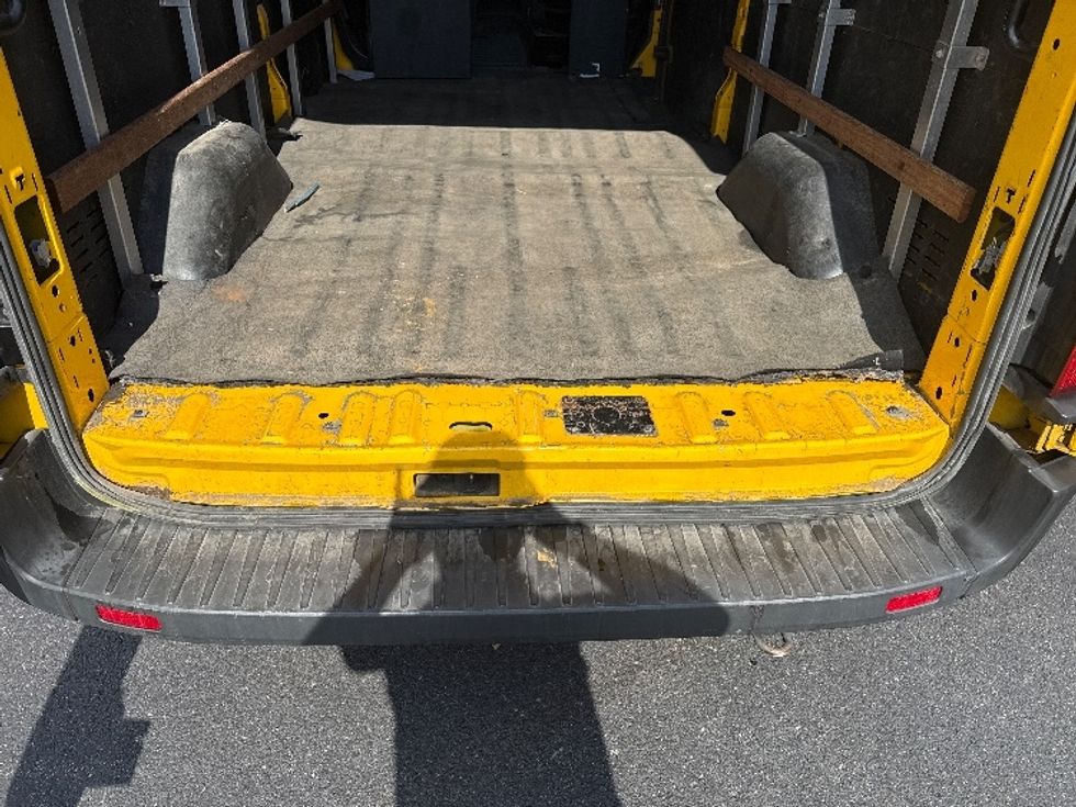 Cargo Van (Panel Van)-Light and Medium Duty Trucks-Ford-2021-Transit 250-Linden-NJ-101,634\n\t\tmiles-$ 29,000 - Image 9