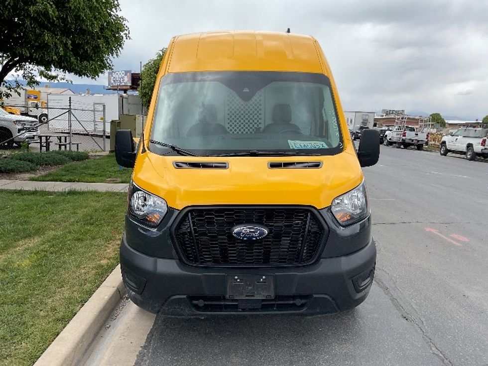 2021 Ford Transit photo 2