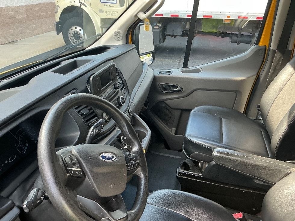Cargo Van (Panel Van)-Light and Medium Duty Trucks-Ford-2021-Transit 250-Lithia Springs-GA-119,827\n\t\tmiles-$ 26,500 - Image 16