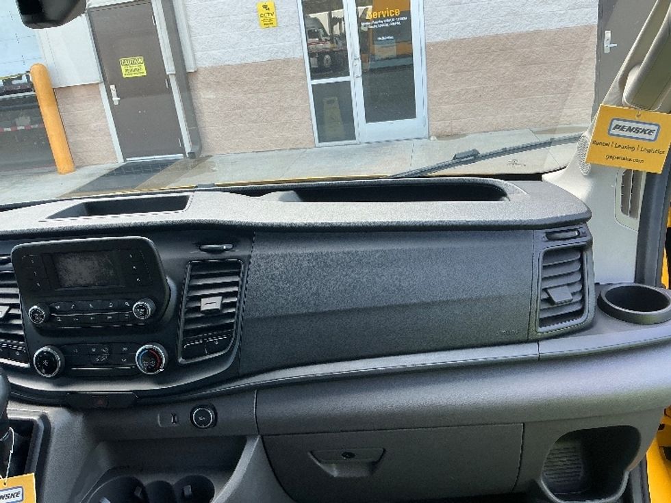 Cargo Van (Panel Van)-Light and Medium Duty Trucks-Ford-2021-Transit 250-Lithia Springs-GA-119,827\n\t\tmiles-$ 26,500 - Image 20