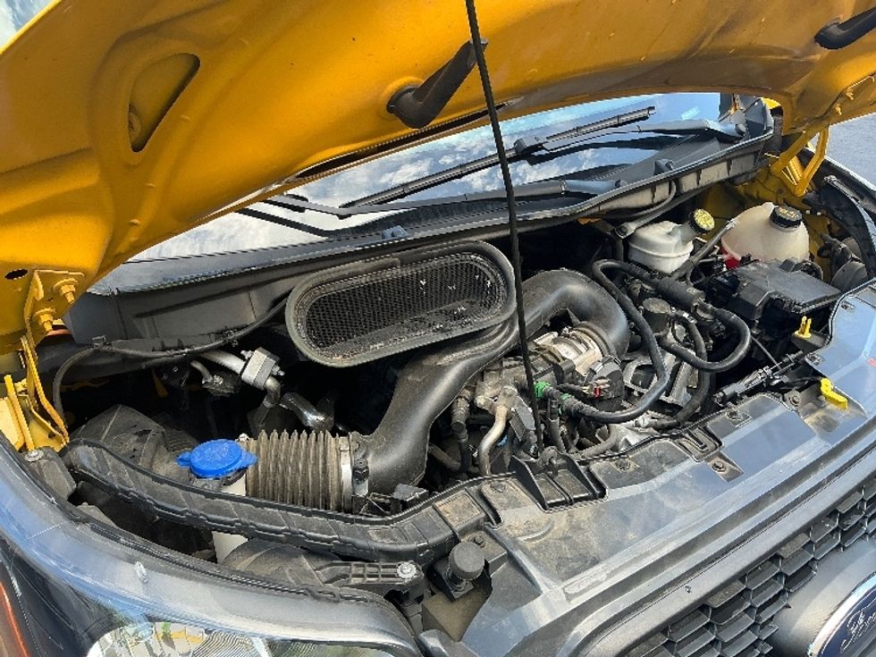 Cargo Van (Panel Van)-Light and Medium Duty Trucks-Ford-2021-Transit 250-Lithia Springs-GA-119,827\n\t\tmiles-$ 26,500 - Image 22