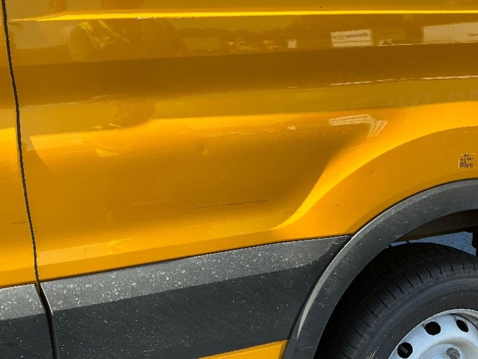 Cargo Van (Panel Van)-Light and Medium Duty Trucks-Ford-2021-Transit 250-Lithia Springs-GA-119,827\n\t\tmiles-$ 26,500 - Image 25