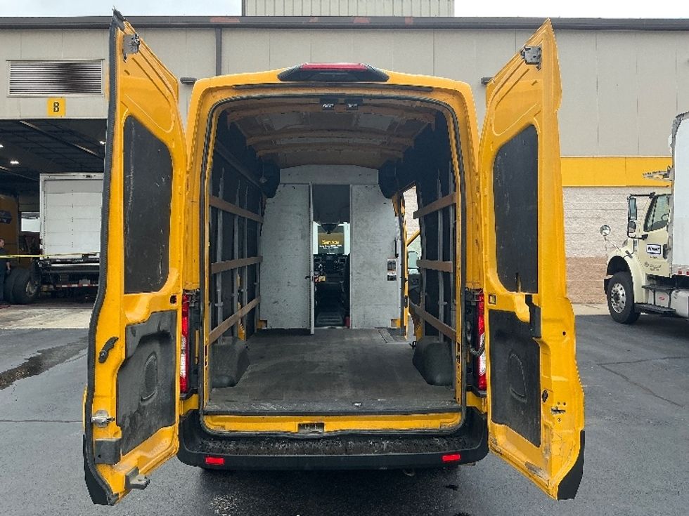 Cargo Van (Panel Van)-Light and Medium Duty Trucks-Ford-2021-Transit 250-Lithia Springs-GA-119,827\n\t\tmiles-$ 26,500 - Image 8