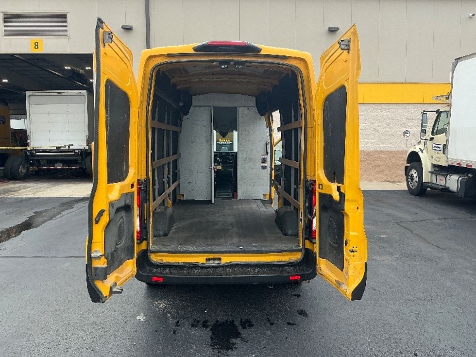 Cargo Van (Panel Van)-Light and Medium Duty Trucks-Ford-2021-Transit 250-Lithia Springs-GA-119,827\n\t\tmiles-$ 26,500 - Image 9