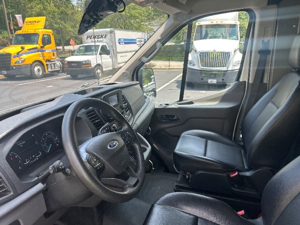Cargo Van (Panel Van)-Light and Medium Duty Trucks-Ford-2021-Transit 250-Lithia Springs-GA-74,014\n\t\tmiles-$ 34,750 - Image 17