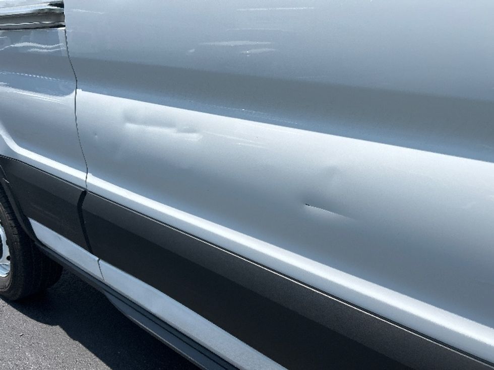 Cargo Van (Panel Van)-Light and Medium Duty Trucks-Ford-2021-Transit 250-Lithia Springs-GA-74,014\n\t\tmiles-$ 34,750 - Image 25