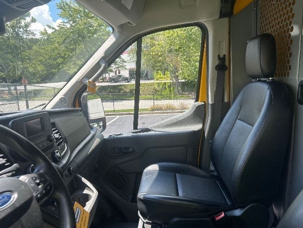 Cargo Van (Panel Van)-Light and Medium Duty Trucks-Ford-2021-Transit 250-Lithia Springs-GA-78,837\n\t\tmiles-$ 31,250 - Image 19