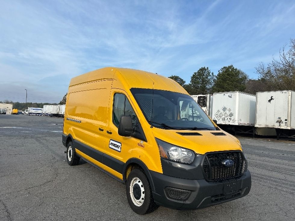 Cargo Van (Panel Van)-Light and Medium Duty Trucks-Ford-2021-Transit 250-Little Rock-AR-118,998\n\t\tmiles-$ 25,750 - Image 1