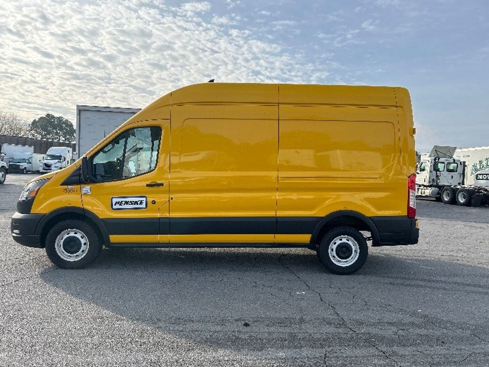 Cargo Van (Panel Van)-Light and Medium Duty Trucks-Ford-2021-Transit 250-Little Rock-AR-118,998\n\t\tmiles-$ 25,750 - Image 4