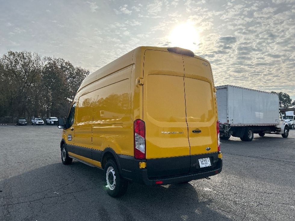 Cargo Van (Panel Van)-Light and Medium Duty Trucks-Ford-2021-Transit 250-Little Rock-AR-118,998\n\t\tmiles-$ 25,750 - Image 5