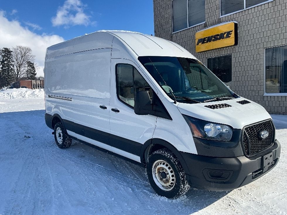 Cargo Van (Panel Van)-Light and Medium Duty Trucks-Ford-2021-Transit 250-London-ON-168,785\n\t\tkm-$ 40,500 - Image 1