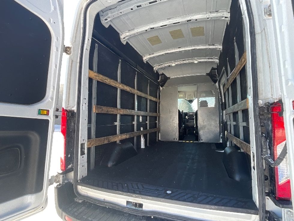 Cargo Van (Panel Van)-Light and Medium Duty Trucks-Ford-2021-Transit 250-London-ON-168,785\n\t\tkm-$ 40,500 - Image 10