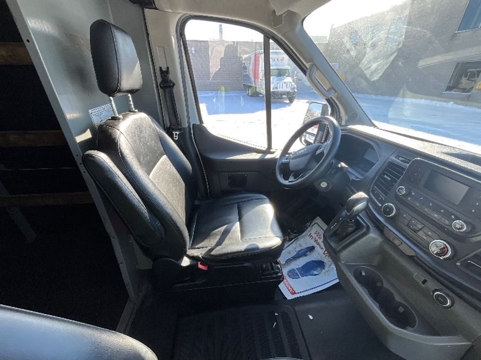 Cargo Van (Panel Van)-Light and Medium Duty Trucks-Ford-2021-Transit 250-London-ON-168,785\n\t\tkm-$ 40,500 - Image 22