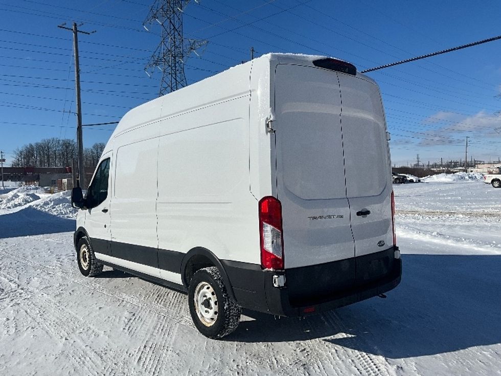 Cargo Van (Panel Van)-Light and Medium Duty Trucks-Ford-2021-Transit 250-London-ON-168,785\n\t\tkm-$ 40,500 - Image 6