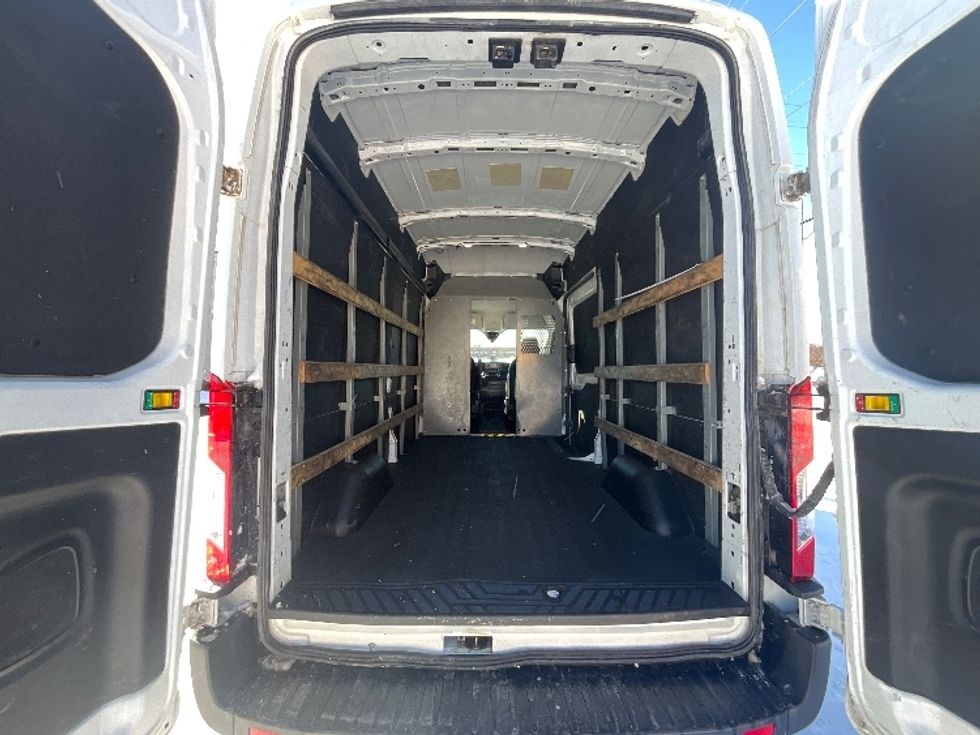 Cargo Van (Panel Van)-Light and Medium Duty Trucks-Ford-2021-Transit 250-London-ON-168,785\n\t\tkm-$ 40,500 - Image 9