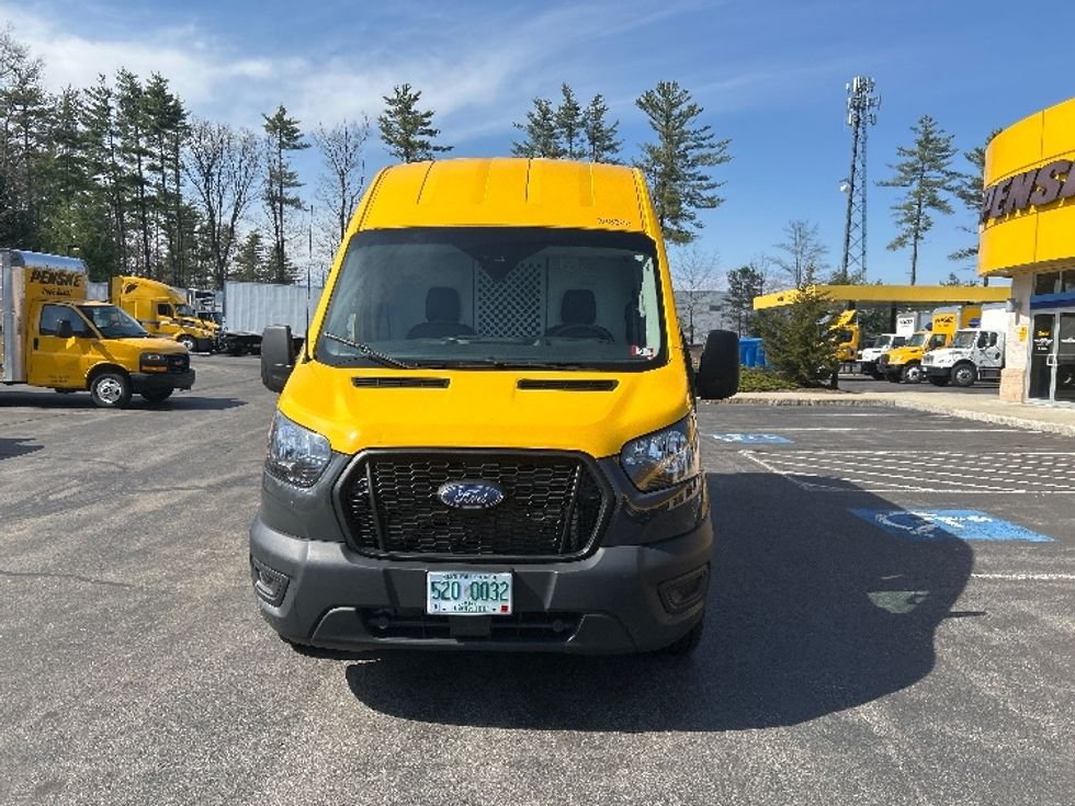 Cargo Van (Panel Van)-Light and Medium Duty Trucks-Ford-2021-Transit 250-Londonderry-NH-76,446\n\t\tmiles-$ 30,000 - Image 2
