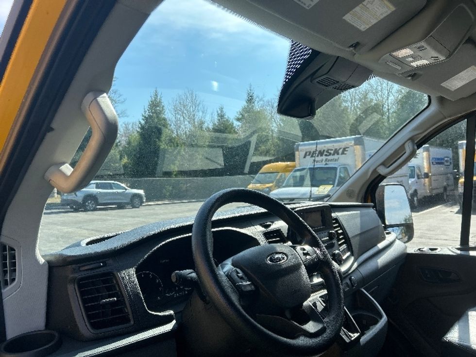 Cargo Van (Panel Van)-Light and Medium Duty Trucks-Ford-2021-Transit 250-Londonderry-NH-77,202\n\t\tmiles-$ 26,250 - Image 17