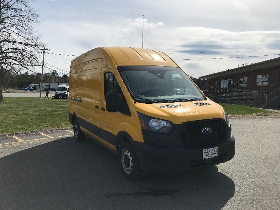 Cargo Van (Panel Van)-Light and Medium Duty Trucks-Ford-2021-Transit 250-Londonderry-NH-88,880\n\t\tmiles-$ 29,000 - Image 1