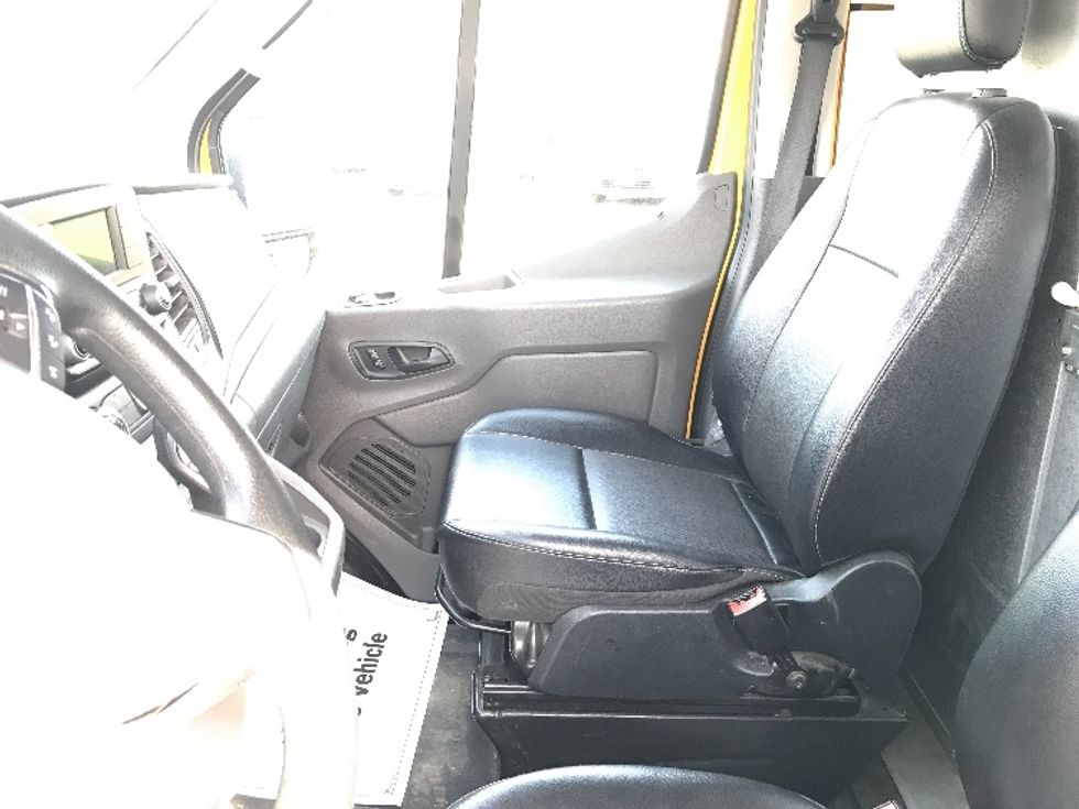 Cargo Van (Panel Van)-Light and Medium Duty Trucks-Ford-2021-Transit 250-Londonderry-NH-88,880\n\t\tmiles-$ 29,000 - Image 19