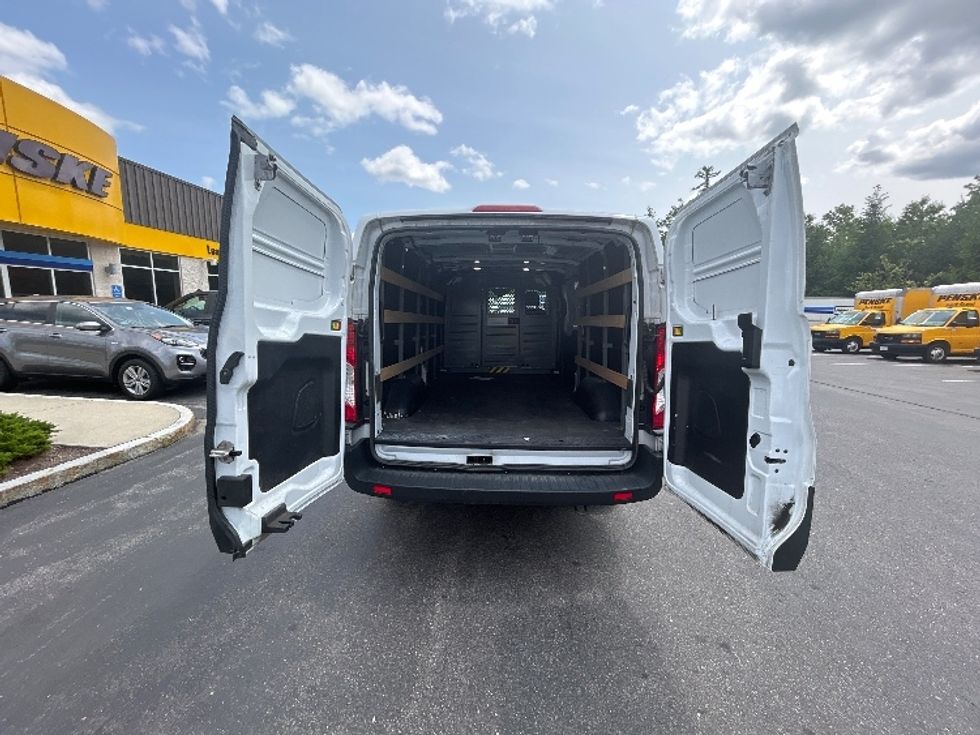 Cargo Van (Panel Van)-Light and Medium Duty Trucks-Ford-2021-Transit 250-Londonderry-NH-92,333\n\t\tmiles-$ 29,500 - Image 8