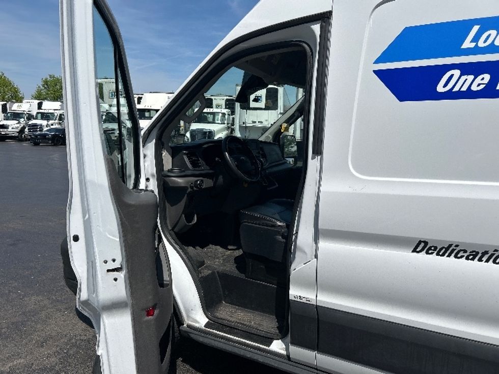 Cargo Van (Panel Van)-Light and Medium Duty Trucks-Ford-2021-Transit 250-Louisville-KY-79,161\n\t\tmiles-$ 34,250 - Image 16
