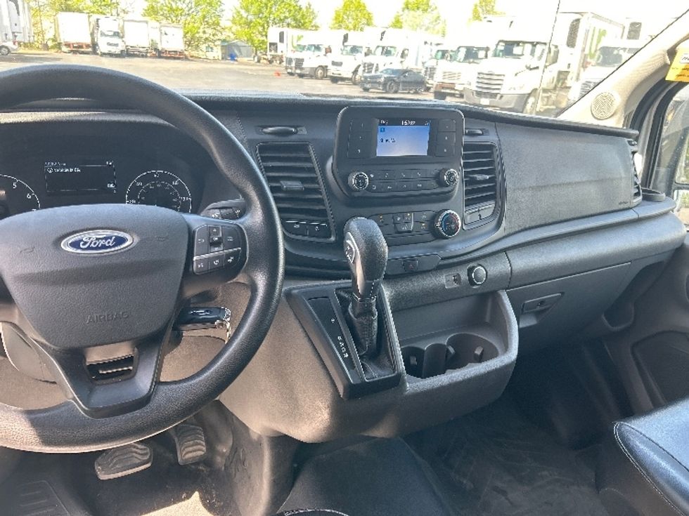 Cargo Van (Panel Van)-Light and Medium Duty Trucks-Ford-2021-Transit 250-Louisville-KY-79,161\n\t\tmiles-$ 34,250 - Image 18