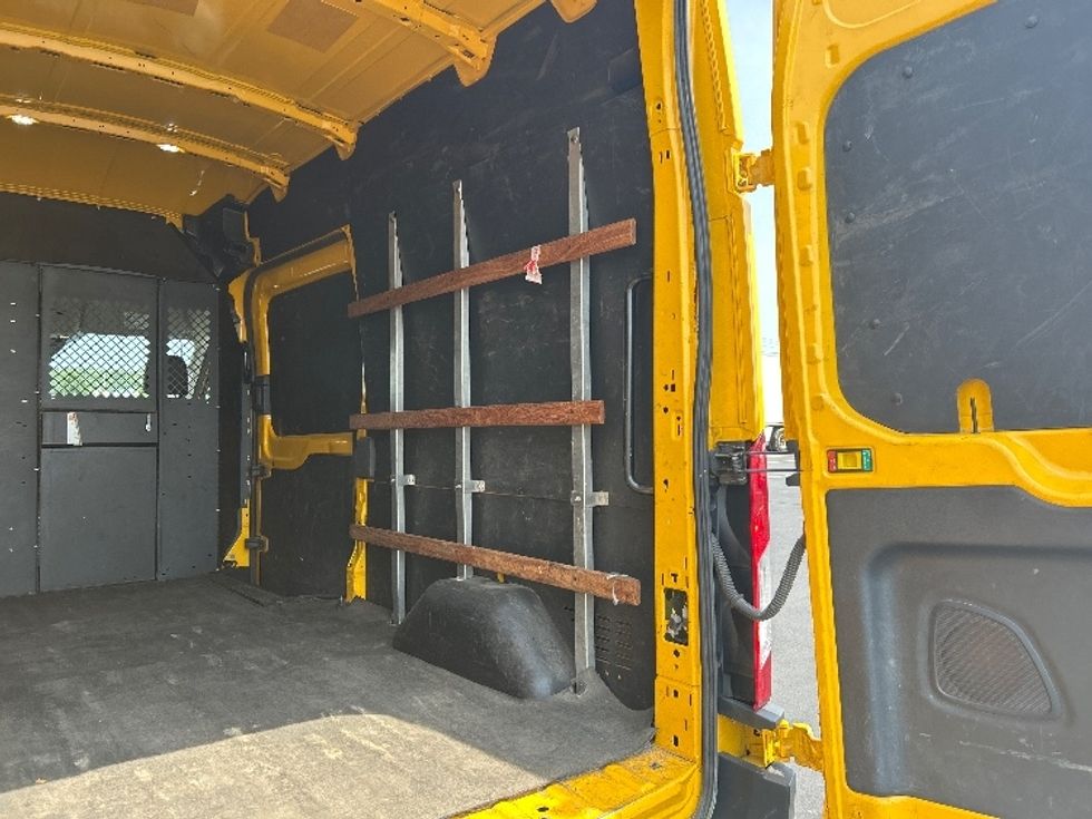 Cargo Van (Panel Van)-Light and Medium Duty Trucks-Ford-2021-Transit 250-Madison-AL-94,605\n\t\tmiles-$ 32,000 - Image 11
