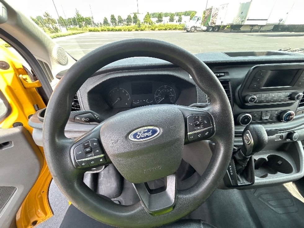 Cargo Van (Panel Van)-Light and Medium Duty Trucks-Ford-2021-Transit 250-Madison-AL-94,605\n\t\tmiles-$ 32,000 - Image 17