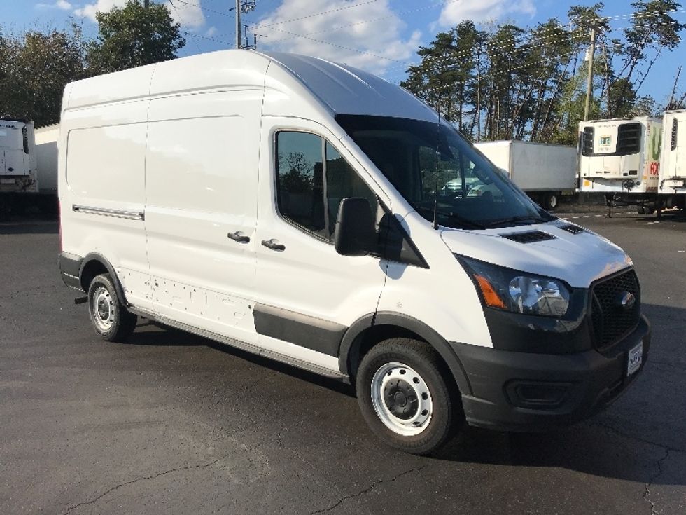 Cargo Van (Panel Van)-Light and Medium Duty Trucks-Ford-2021-Transit 250-Manassas-VA-47,243\n\t\tmiles-$ 38,500 - Image 15