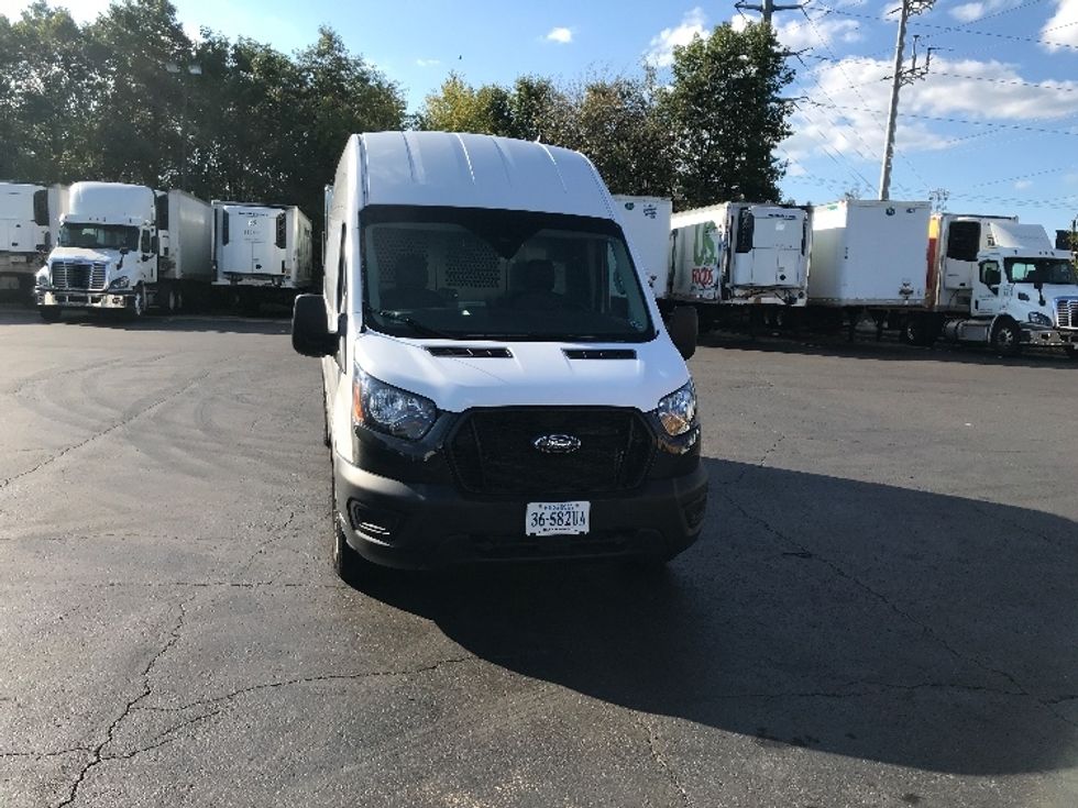 Cargo Van (Panel Van)-Light and Medium Duty Trucks-Ford-2021-Transit 250-Manassas-VA-47,243\n\t\tmiles-$ 38,500 - Image 2