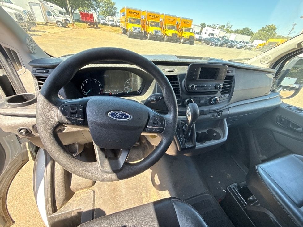 Cargo Van (Panel Van)-Light and Medium Duty Trucks-Ford-2021-Transit 250-Mebane-NC-98,222\n\t\tmiles-$ 32,250 - Image 15