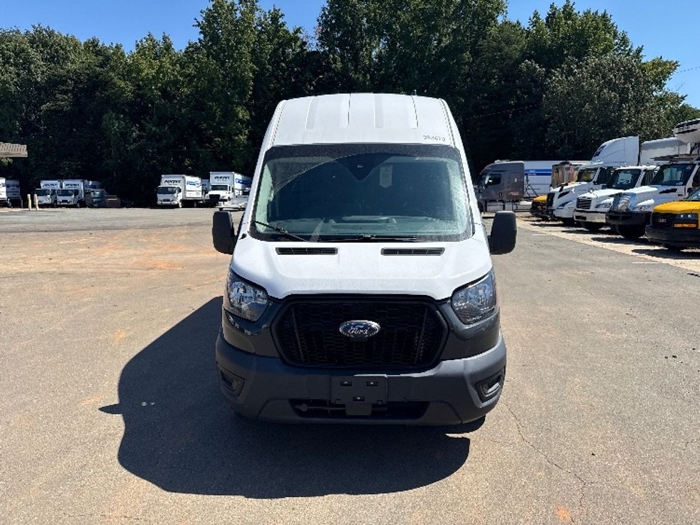 Cargo Van (Panel Van)-Light and Medium Duty Trucks-Ford-2021-Transit 250-Mebane-NC-98,222\n\t\tmiles-$ 32,250 - Image 2