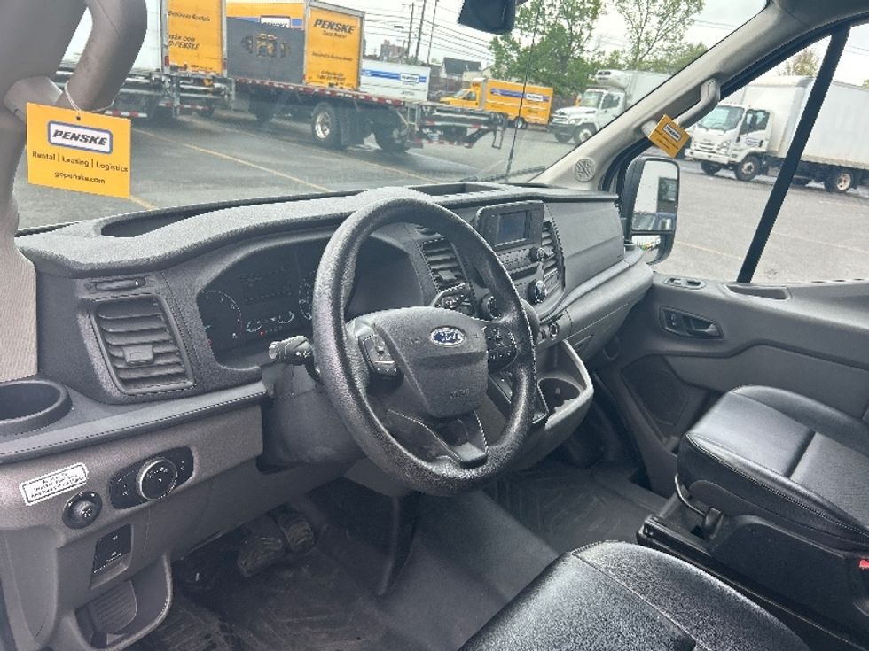 Cargo Van (Panel Van)-Light and Medium Duty Trucks-Ford-2021-Transit 250-Medford-MA-72,093\n\t\tmiles-$ 35,000 - Image 17