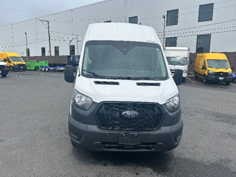 Cargo Van (Panel Van)-Light and Medium Duty Trucks-Ford-2021-Transit 250-Medford-MA-72,093\n\t\tmiles-$ 35,000 - Image 2