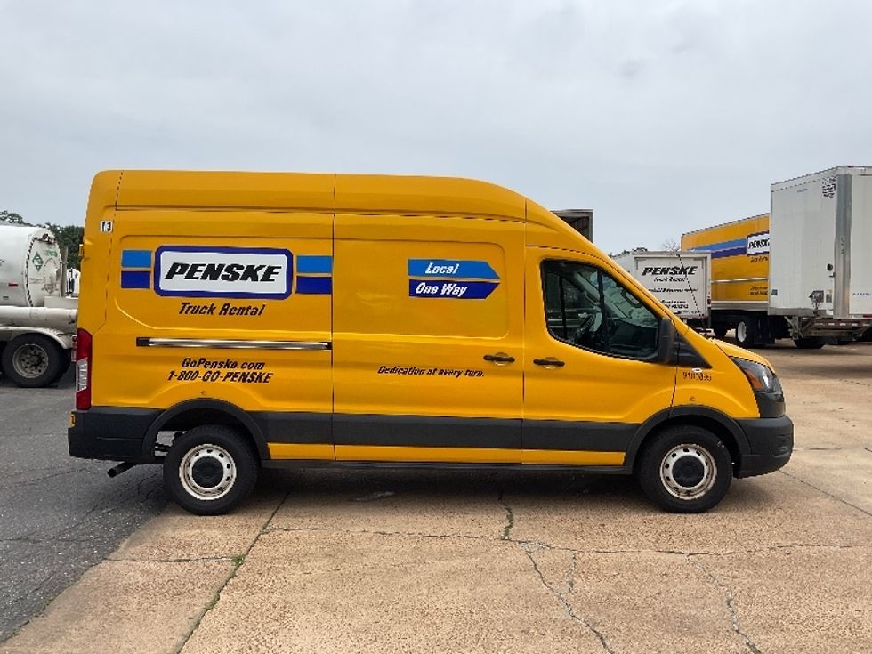 Cargo Van (Panel Van)-Light and Medium Duty Trucks-Ford-2021-Transit 250-Memphis-TN-120,194\n\t\tmiles-$ 25,250 - Image 15