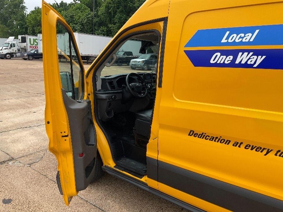 Cargo Van (Panel Van)-Light and Medium Duty Trucks-Ford-2021-Transit 250-Memphis-TN-120,194\n\t\tmiles-$ 25,250 - Image 16