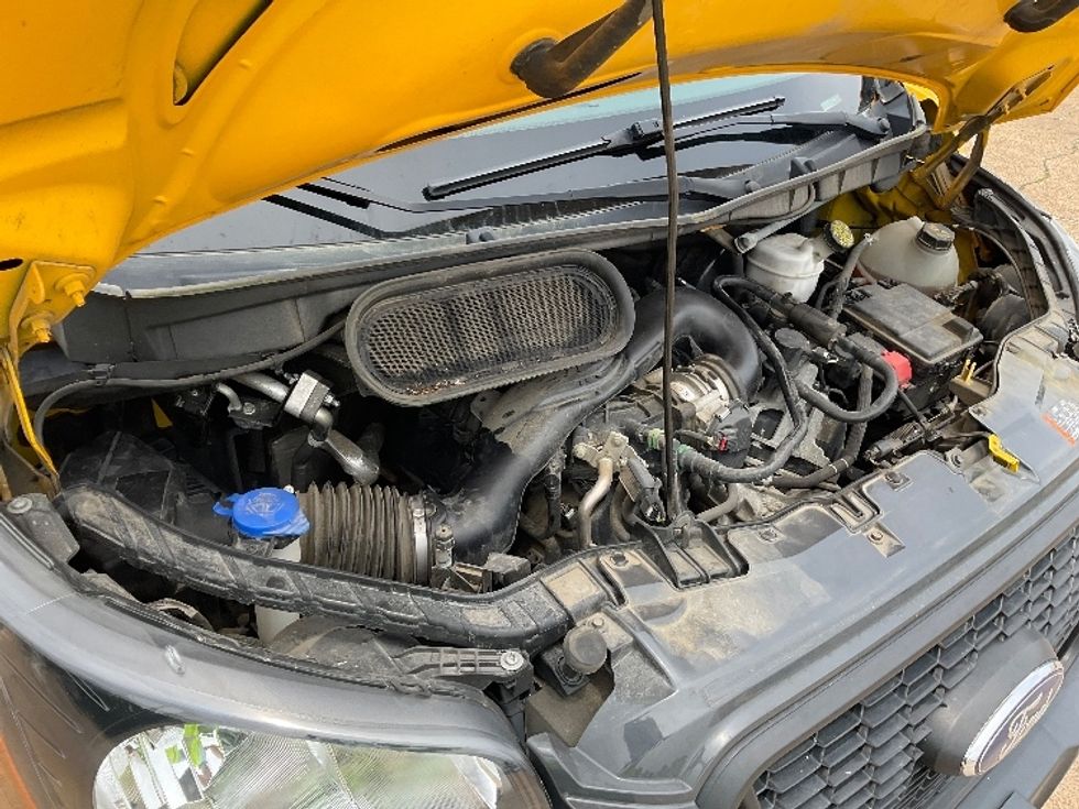 Cargo Van (Panel Van)-Light and Medium Duty Trucks-Ford-2021-Transit 250-Memphis-TN-120,194\n\t\tmiles-$ 25,250 - Image 23