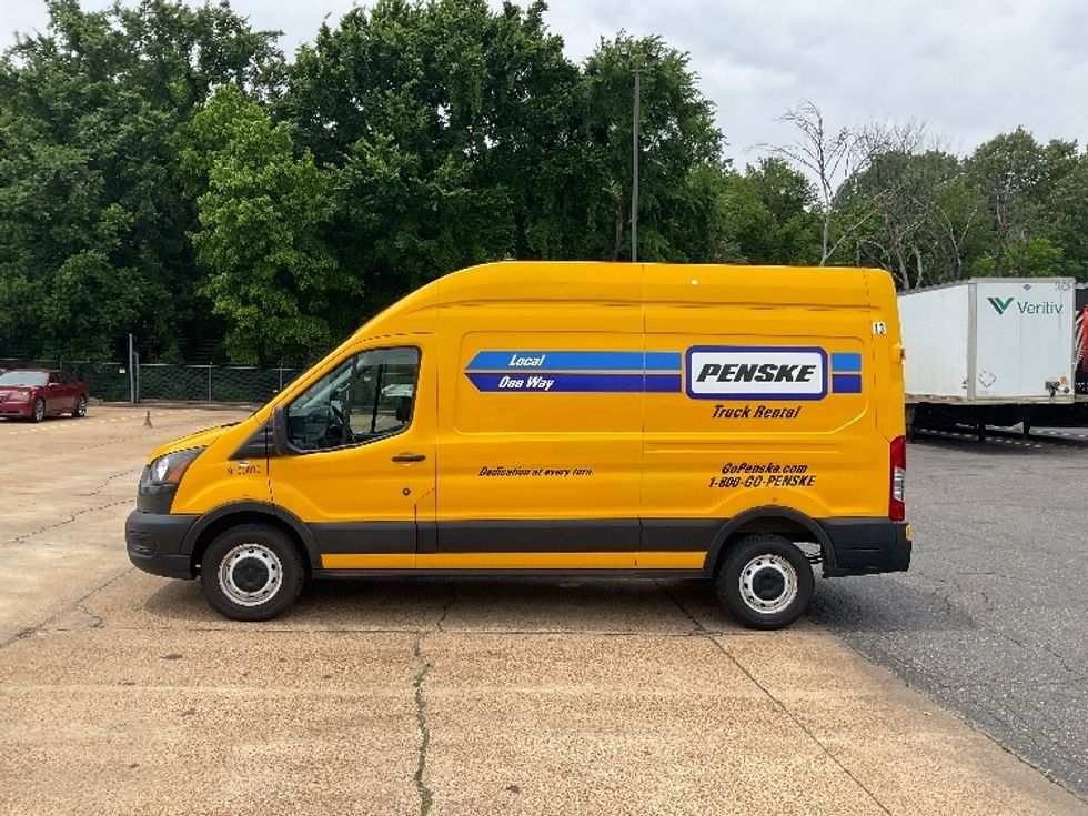 Cargo Van (Panel Van)-Light and Medium Duty Trucks-Ford-2021-Transit 250-Memphis-TN-120,194\n\t\tmiles-$ 25,250 - Image 4