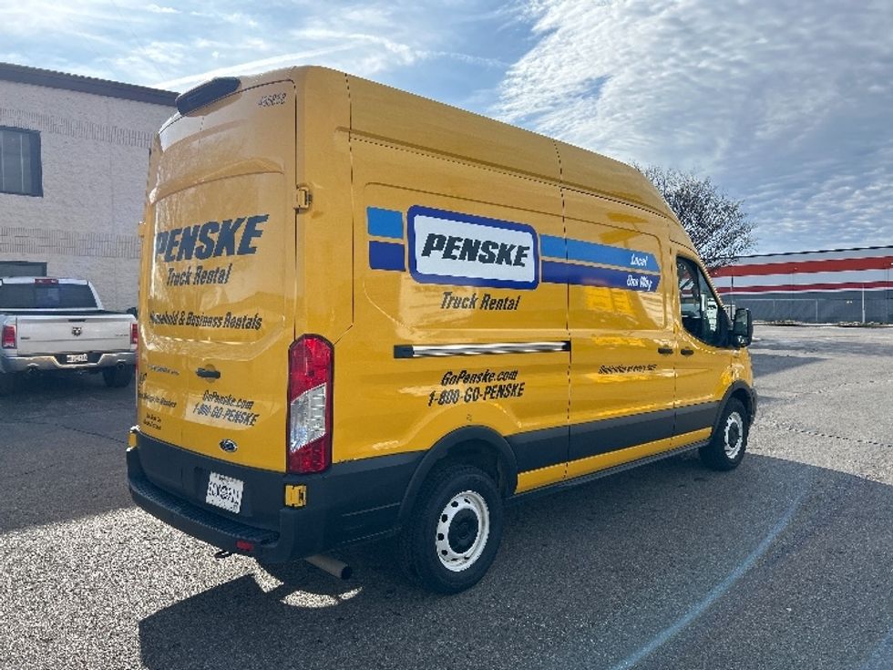 Cargo Van (Panel Van)-Light and Medium Duty Trucks-Ford-2021-Transit 250-Memphis-TN-124,249\n\t\tmiles-$ 27,750 - Image 11