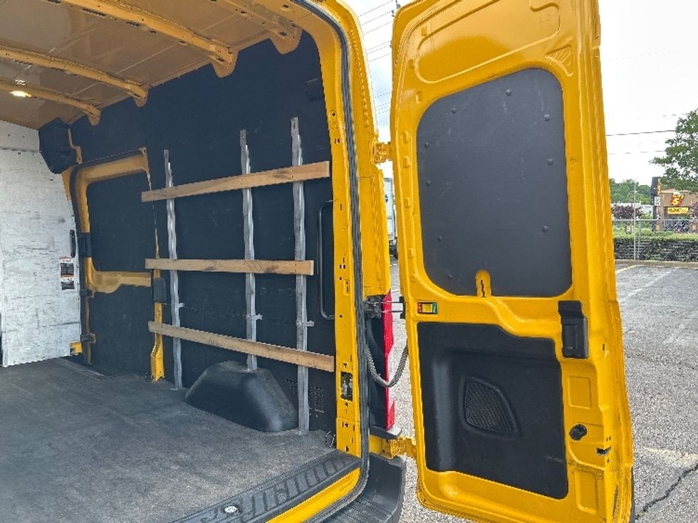 Cargo Van (Panel Van)-Light and Medium Duty Trucks-Ford-2021-Transit 250-Memphis-TN-80,711\n\t\tmiles-$ 29,750 - Image 11